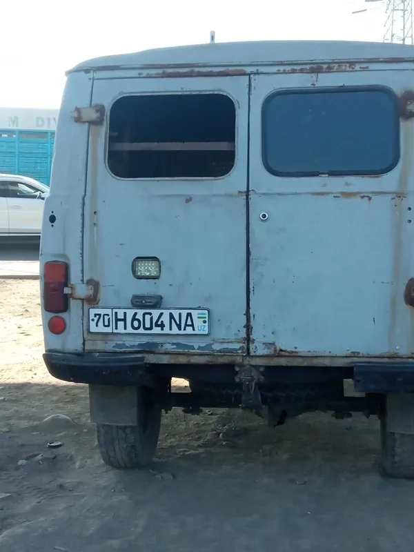 УАЗ буханка сотилади. Йили 1996, метан гази бор, Содиқ ака . — фото 1
