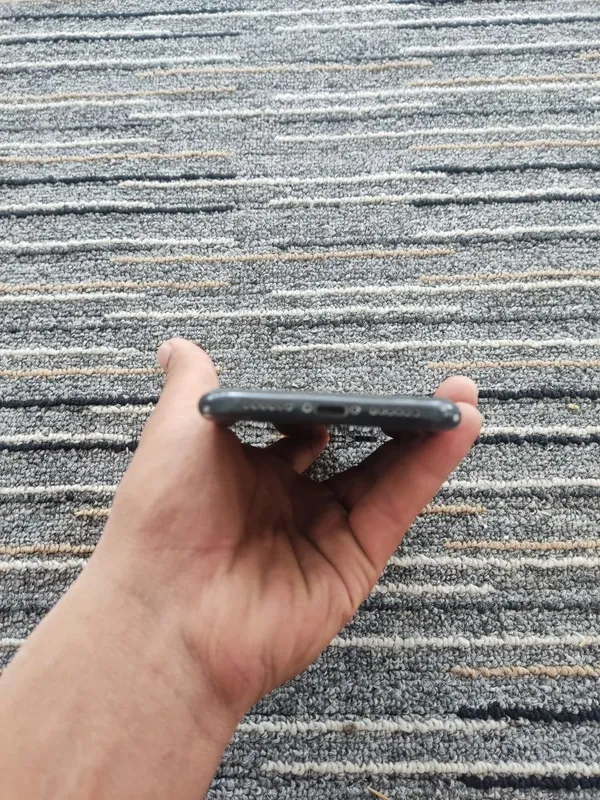 iPhone 2 iPhone 2
