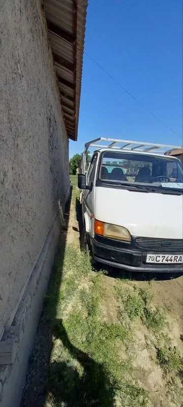 Ford transit sotiladi 3