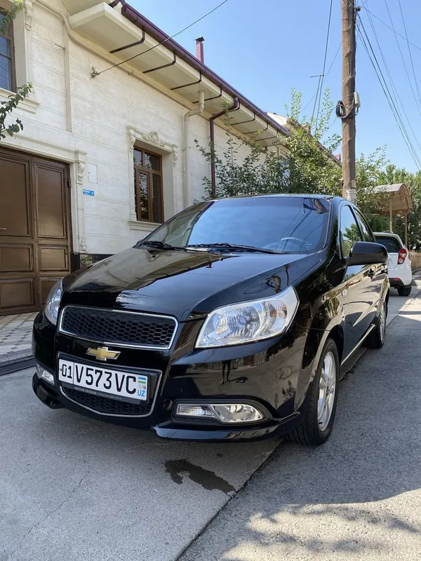 Qora nexia 3 aftomat idial moshina navarotlari bor manitor pult 906 1