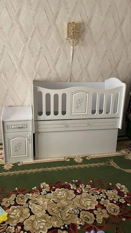 2 детские кровати и тумба