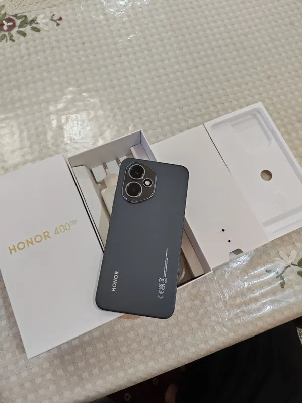 Honor 400 5G 12/256GB Global 1