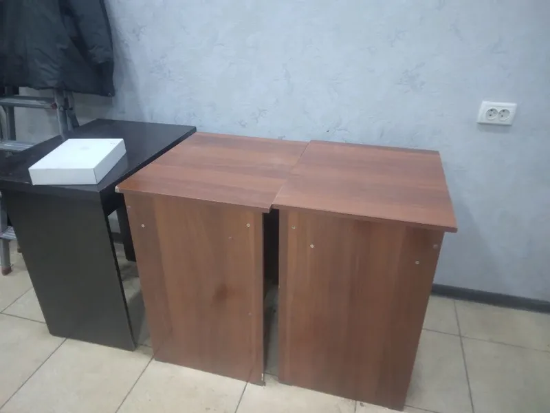 Parta stul sotiladi 1 kishilik va 2 kishilik razmerda