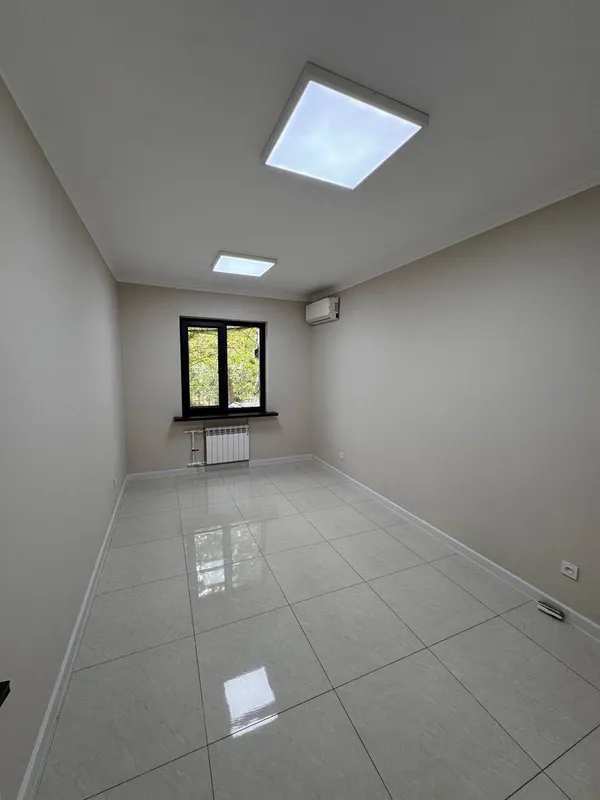 Продажа помещение гостиница Россия ул. Афрасиаб 143 м² . — фото 1