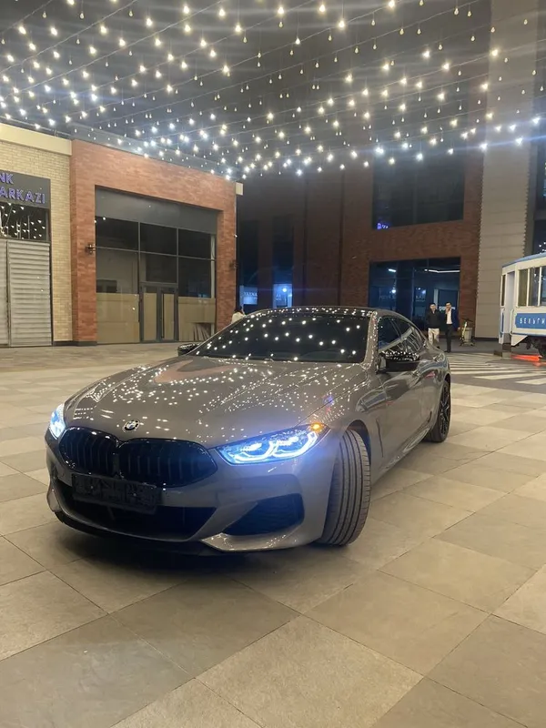 BMW M850i srochni sotiladi