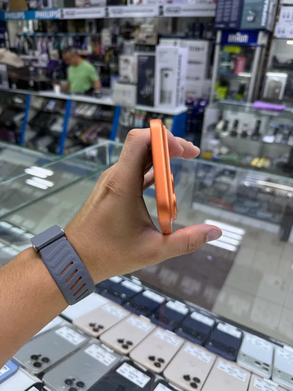 Iphone 17 pro max 2