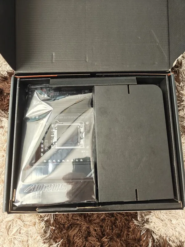 Gigabyte X870E Aorus Elite Wifi7 — фото 1