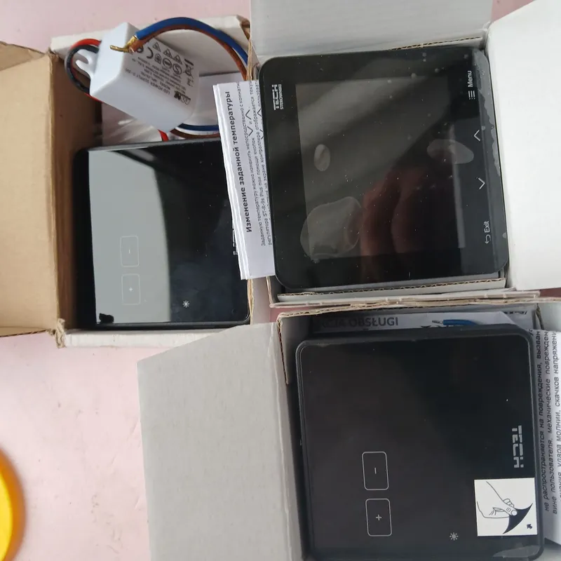 TECH ST-R-9s pulus 1 dona va 2dona TECH R-8Z Xona termastati Sotiladi 4 TECH ST-R-9s pulus 1 dona va 2dona TECH R-8Z Xona termastati Sotiladi 4