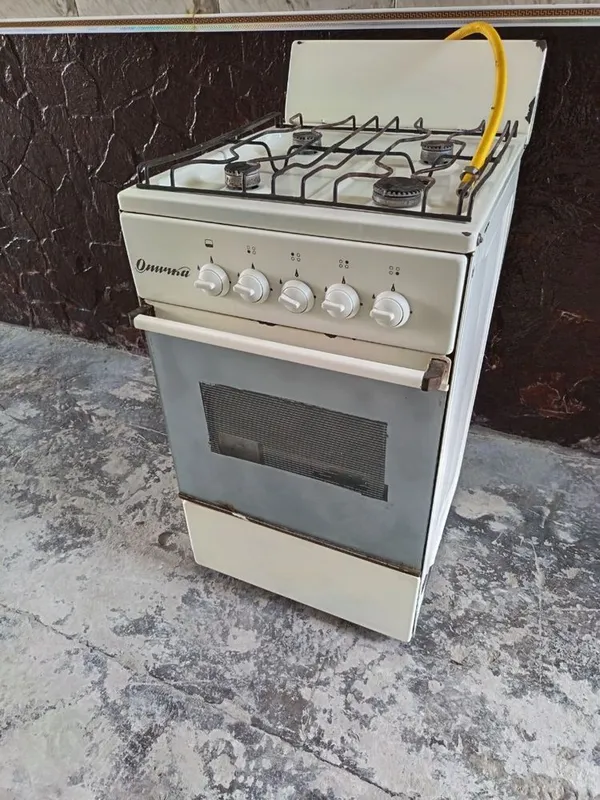 Gaz plitasi sotiladi Gaz plitasi sotiladi
