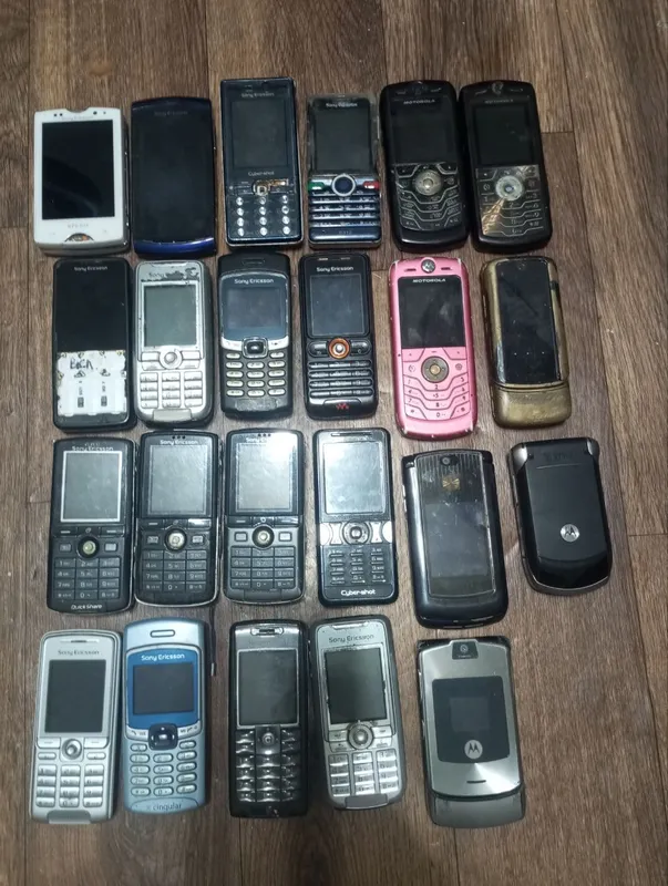 Ehtiyot qismlar uchun telefonlar 1