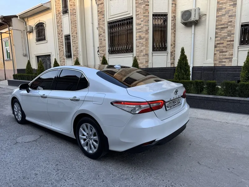 Toyota camry 70 — фото 2