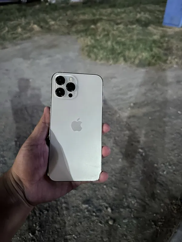 Iphone 12 pro max abyi yoq tinniq tel tru tone feys bor 256 tali 77% 6