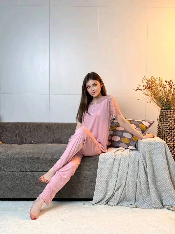 pijama juda chiroyli