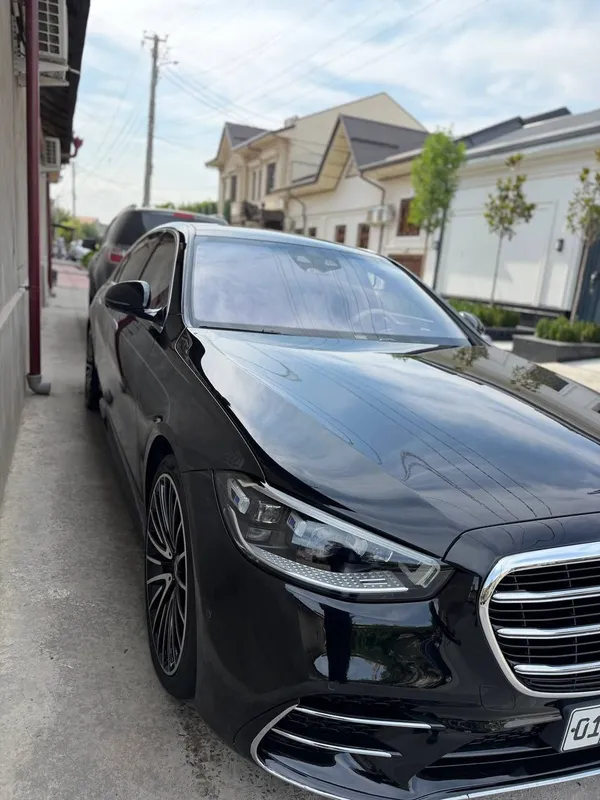 Срочно Продаётся mercedes-benz 2 Срочно Продаётся mercedes-benz 2