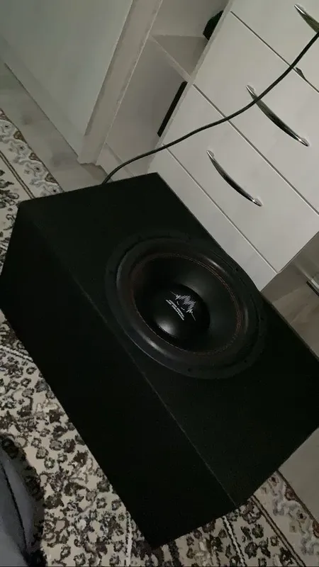 Сабвуфер Momo 12" + усилитель AMP 2.60 + короб " 2 Сабвуфер Momo 12" + усилитель AMP 2.60 + короб " 2