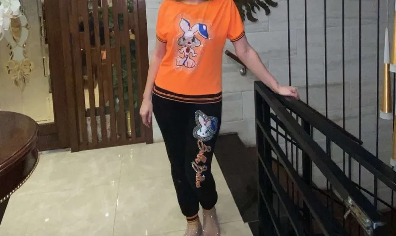 A'lo holatdagi turk kostyumi M L 2 A'lo holatdagi turk kostyumi M L 2