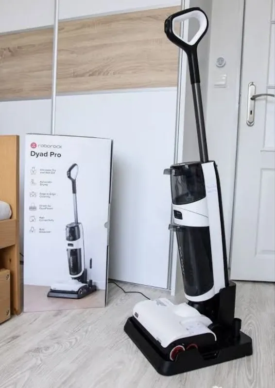 Вертикальный моющий пылесос Roborock Dyad Pro | Высшее качество 2 Вертикальный моющий пылесос Roborock Dyad Pro | Высшее качество 2