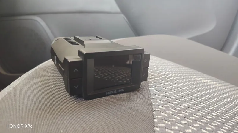 Antiradar 9700s yangi 2 oy ishlatilgan videoregistratorli — фото 3