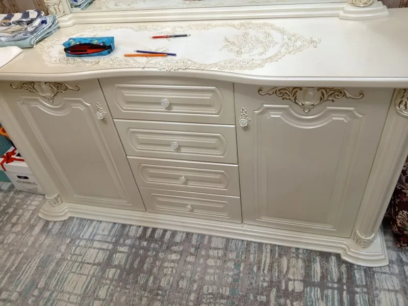 Srochna mebel sotiladi 3