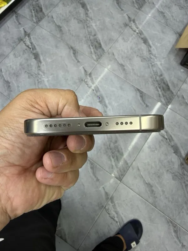 Iphone 16 pro Max Natural 6 Iphone 16 pro Max Natural 6