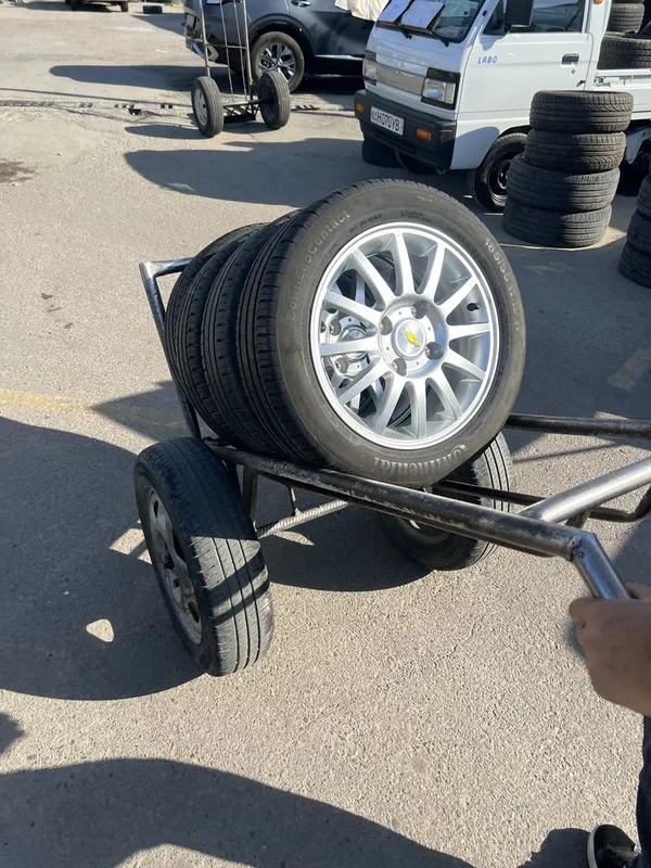 Optira diska 4x114 kontinental balon pawti yangidek 185/55/r15 3 Optira diska 4x114 kontinental balon pawti yangidek 185/55/r15 3
