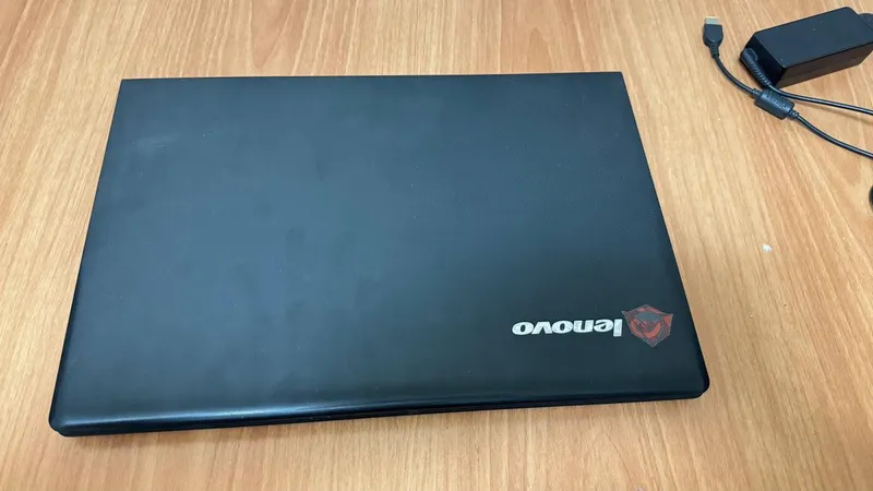 Изготовитель LENOVO LENOVO Модель 80M3 — фото 2