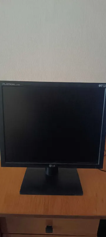Monitor LG 60 hz 1 Monitor LG 60 hz 1