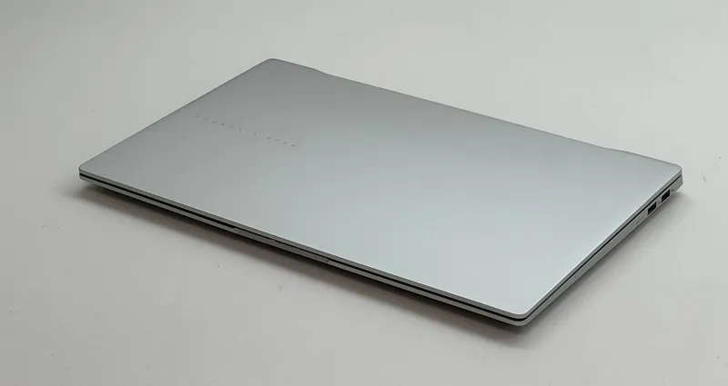 Asus Vivobook S15 — 3K OLED 120Hz / 1TB NVMe M2 SS — фото 4