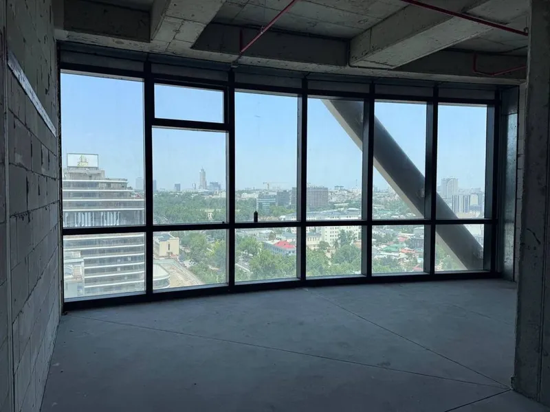 Продается коммерческое в кж Piramit Towers с видом Nest One 92m2