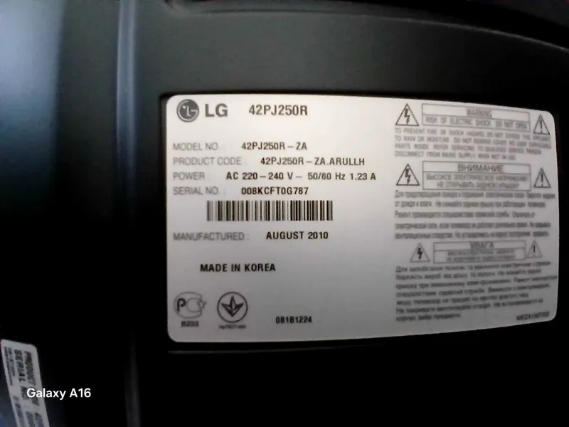 Телевизор LG 42PJ250R-ZA 2 Телевизор LG 42PJ250R-ZA 2