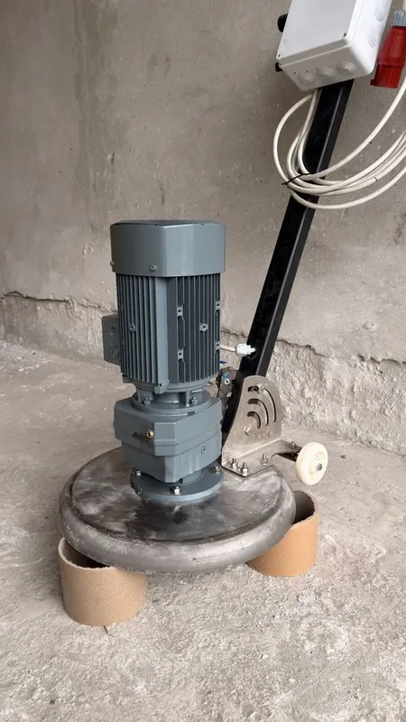Rotor aparat gilam yuvish uchun
