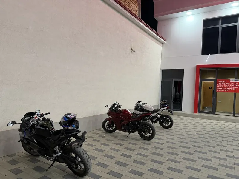 Sport Bike Moto Sotiladi !