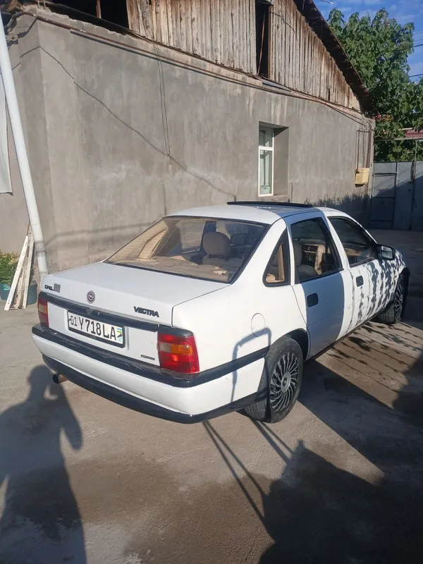 Opel vektra sotiladi 3