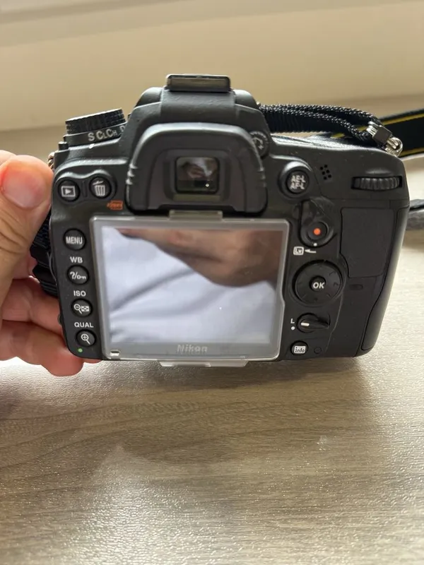 Уже продано! Но есть такой же! Nikon D7000 с линзой 1.8-50мм — фото 1