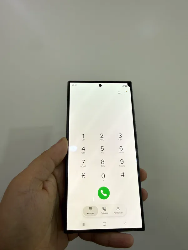 Samsung S24 Ultra 12/256 ГБ 4