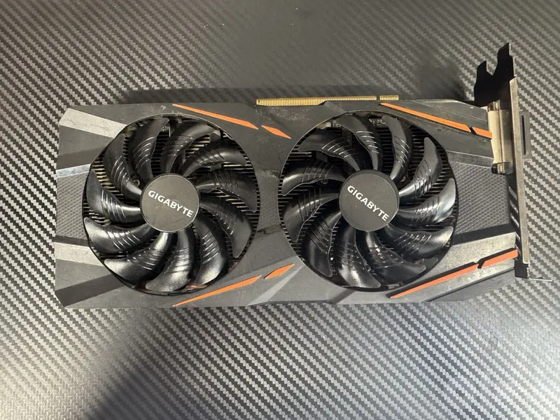 Видеокарта RX 570 1 Видеокарта RX 570 1