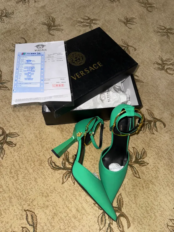 Versace туфли, размер 39, новые