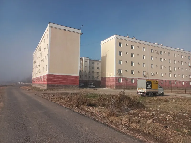 Toshkent viloyati Nurafshon shahridagi uy sotiladi — фото 1