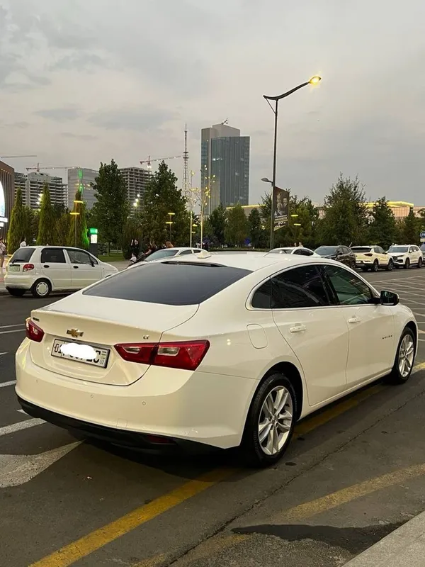 Chevrolet Malibu 2.4 Atmosferniy Bez Lyuk 2017 Srochno — фото 3