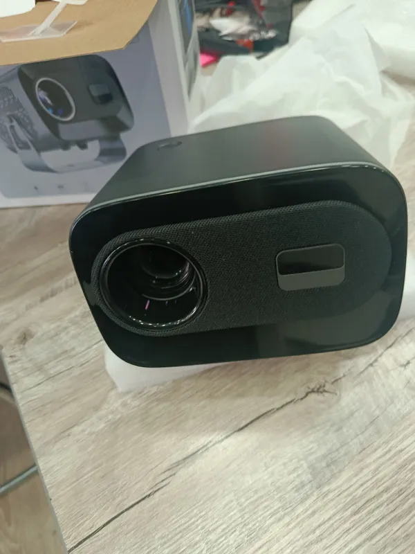 Proektor A 10+ android 13 smart 2 Proektor A 10+ android 13 smart 2