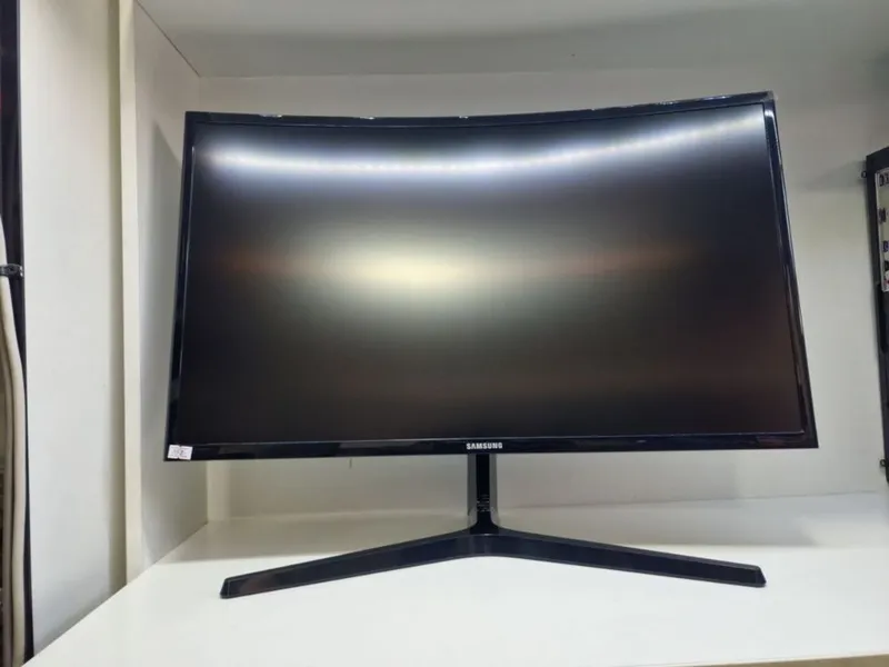 Samsung 27 curved 75hz — фото 2
