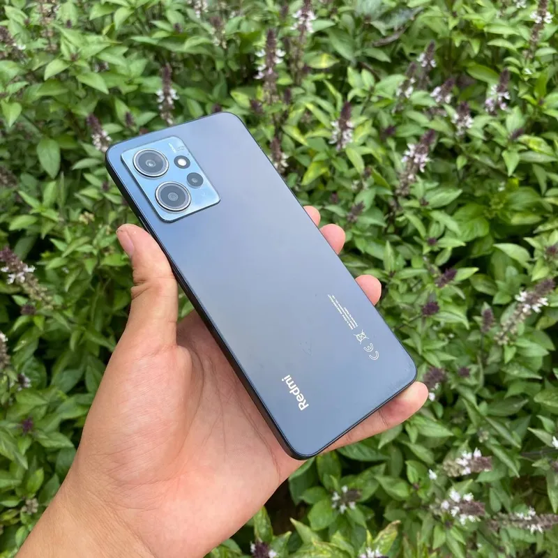 Redmi Note 12 tinniq holatda dastavka bor 1
