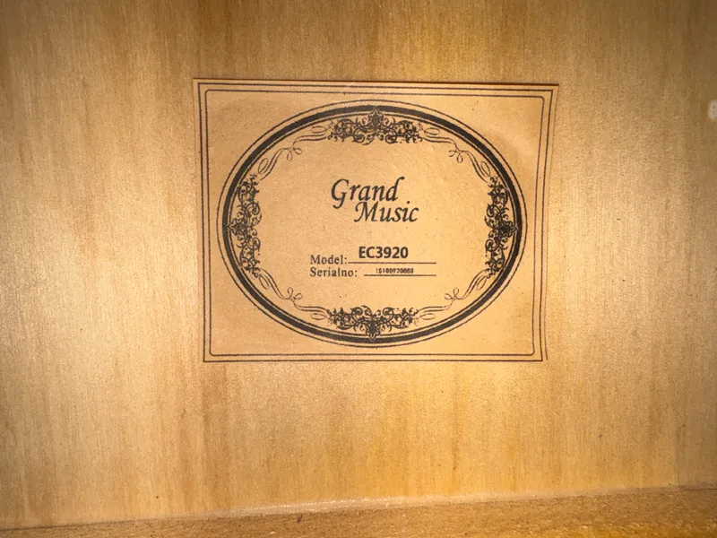 Grand Music gitarasi 5