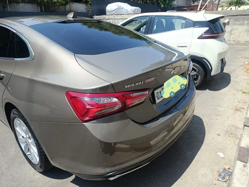 Malibu 2 Premier 2L turbo 4 Malibu 2 Premier 2L turbo 4