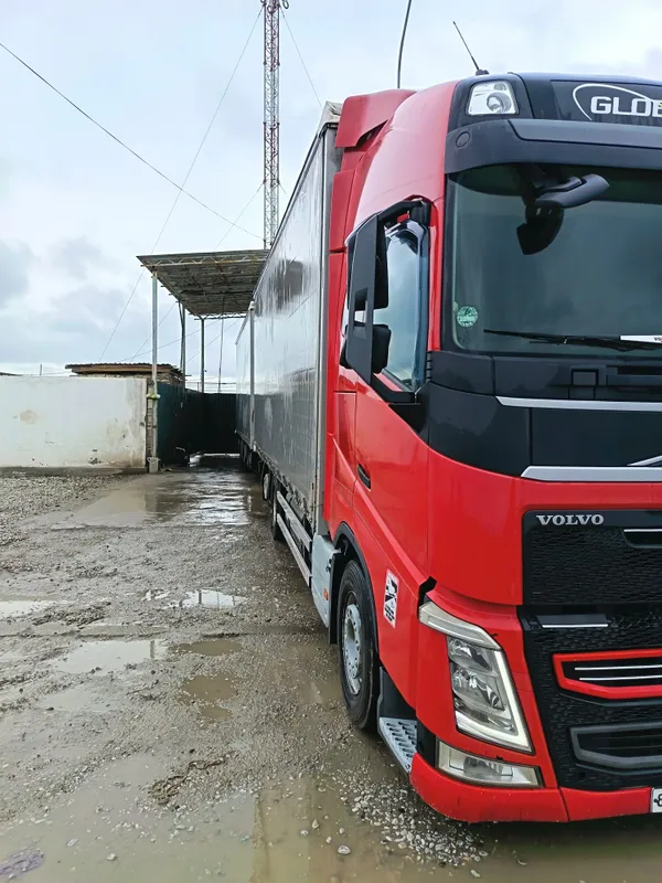 Volvo paravoz srochna sotiladi