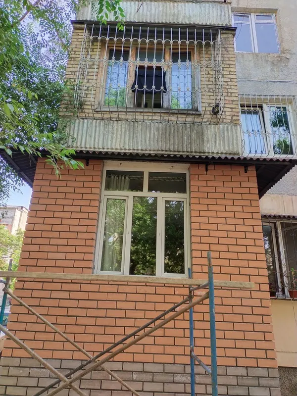 Установка козырьков качественно 5