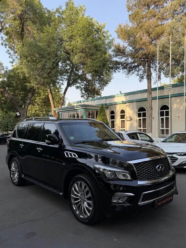 Infiniti QX 80 awd 4x4 7 kishili 5.6 atmo 2 Infiniti QX 80 awd 4x4 7 kishili 5.6 atmo 2