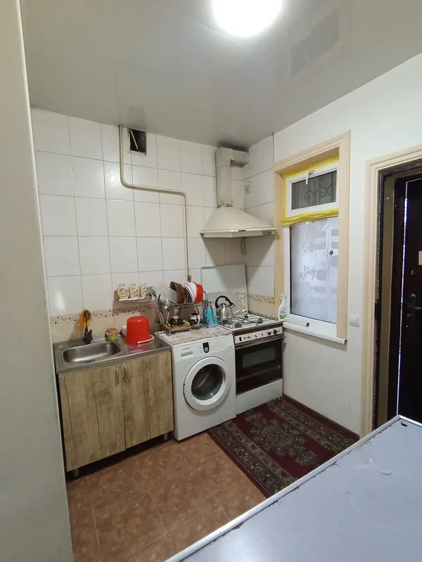 Алмазарский район, Коракамыш 1/4, 2 комнаты, 1-й этаж, первый месяц 200$ 3