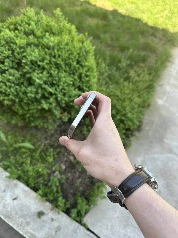 iPhone XR 15 Pro korpusda 128GB — фото 4
