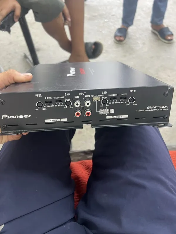 Усилитель Pioneer 1000 Вт 4 Усилитель Pioneer 1000 Вт 4